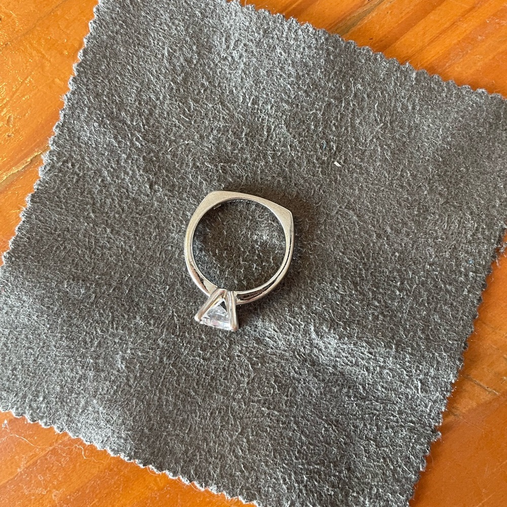 Ring - Picture 6 of 7